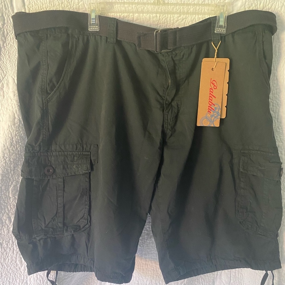 Men’s‎ shorts by Palablu with woven belt cargo style men’s size 46 NWT